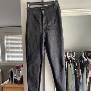 Fashion move super high waist jeans